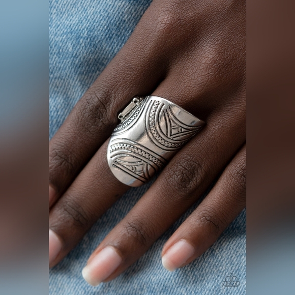 paparazzi Jewelry - Pharaoh Party Ring
